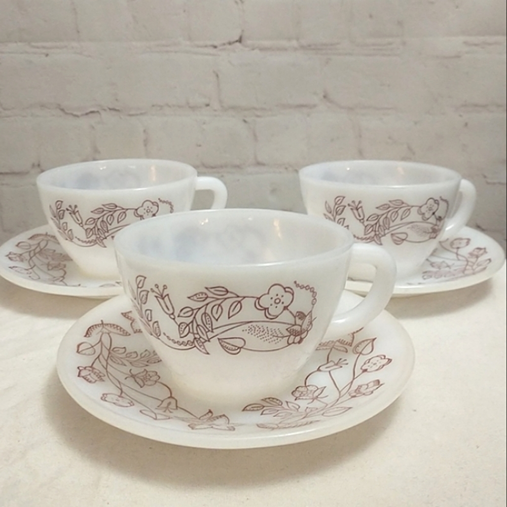 3 Vintage Federal Milk Glass Burgandy Gold Spree Tea Cups & Saucers
